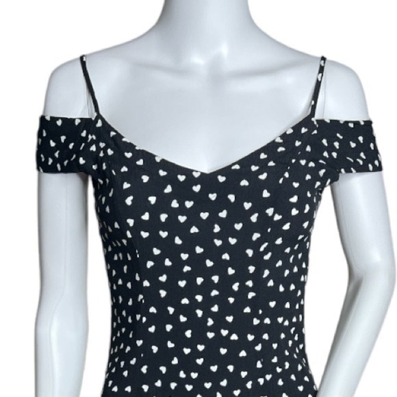 Yumi Kim Dress Womens XS Fit & Flare Black White Heart Print Off Shoulder Preppy - Picture 5 of 7